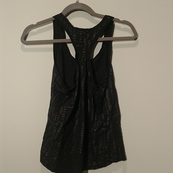 Aventura Workout Tank - Picture 3 of 5